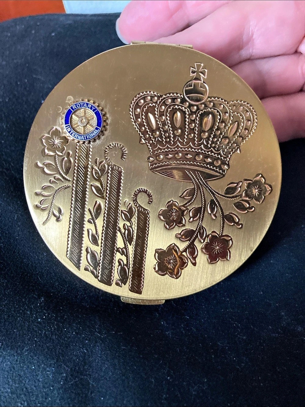 Engraved Gold-Tone Powder Compact